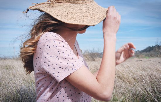 10 bonnes raisons de porter des vêtements en lin. Marques de mode éco-responsable et made in France. Mademoiselle Coccinelle, blog mode éthique.