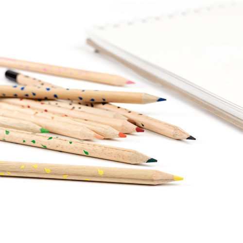 La boîte de 12 crayons de couleur aquarellables